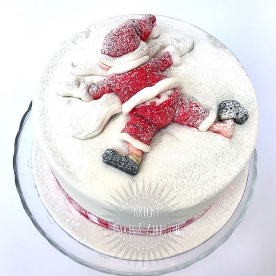 29 Beautiful Christmas Cake Decoration Ideas and Design Examples; Christmas box cake; Snowflake Christmas Tree; Santa Cake.