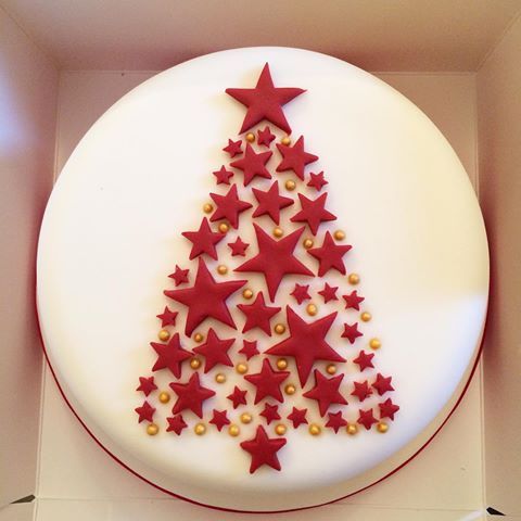 29 Beautiful Christmas Cake Decoration Ideas and Design Examples