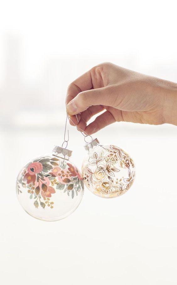 DIY glass ball ornaments; Christmas tree ornaments; handmade presents; Christmas balls; hand painted Christmas ornaments; Christmas ball ornament ideas; DIY snow globe ornaments.