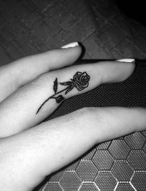 Tiny finger tattoos for girls; small tattoos for women; rose finger tattoos; ring finger tattoos; finger tattoos with meaning; small word tattoos; cute finger tattoos.