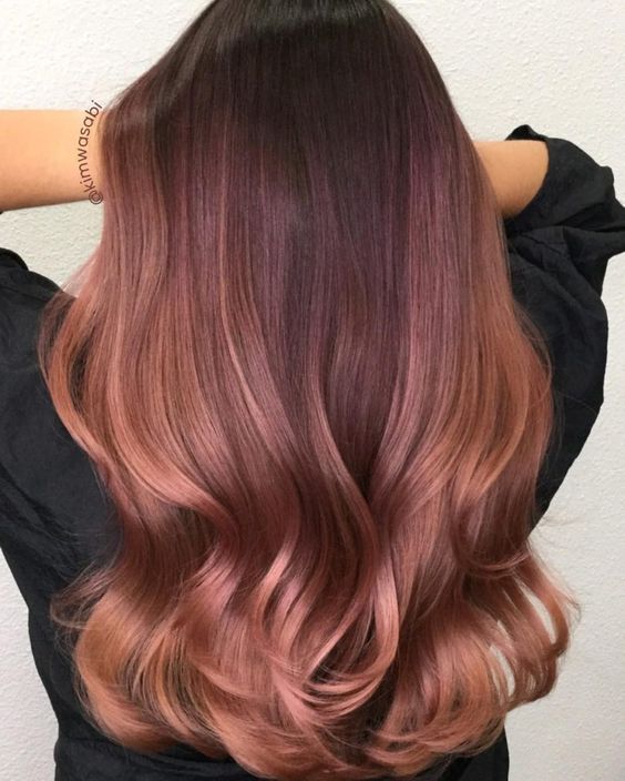 40+ Charming Rose Gold Hair Color Ideas