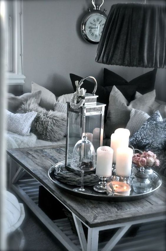 45 Pretty Decorating Ways to Style Your Coffee Table - Page 26 of 45 ...
