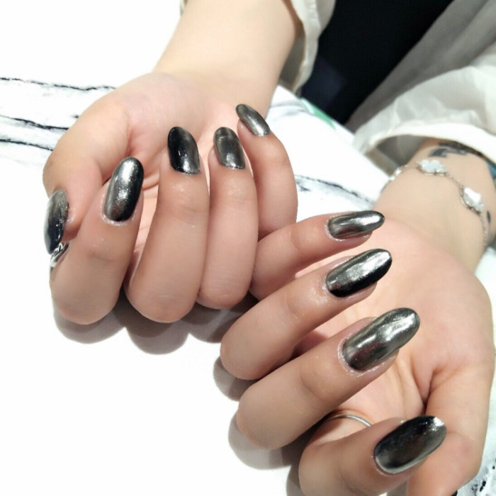 SUMMER CAN ALSO BE RECOMMENDED WITH COLL-TONED NAIL STYLES cool colors in summer,summer manicure